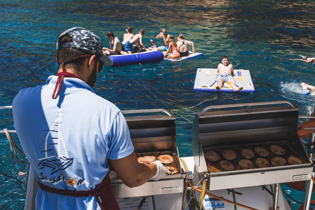 Catamaran Trip in Costa Brava with Barbecue