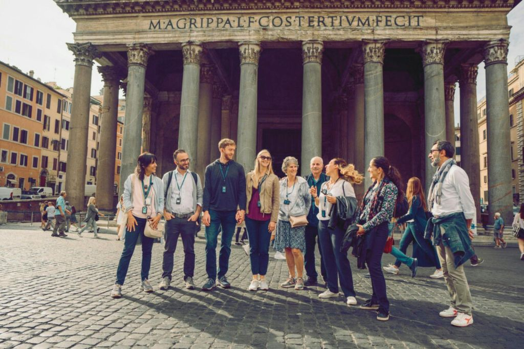 Rome: Guided Walking Tour + Pantheon Visit