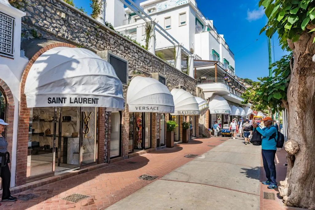 Capri: Tour in barca da Positano + Brunch + Bevande + Snorkeling