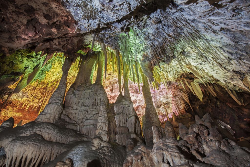 Cuevas dels Hams: Entrada sin colas