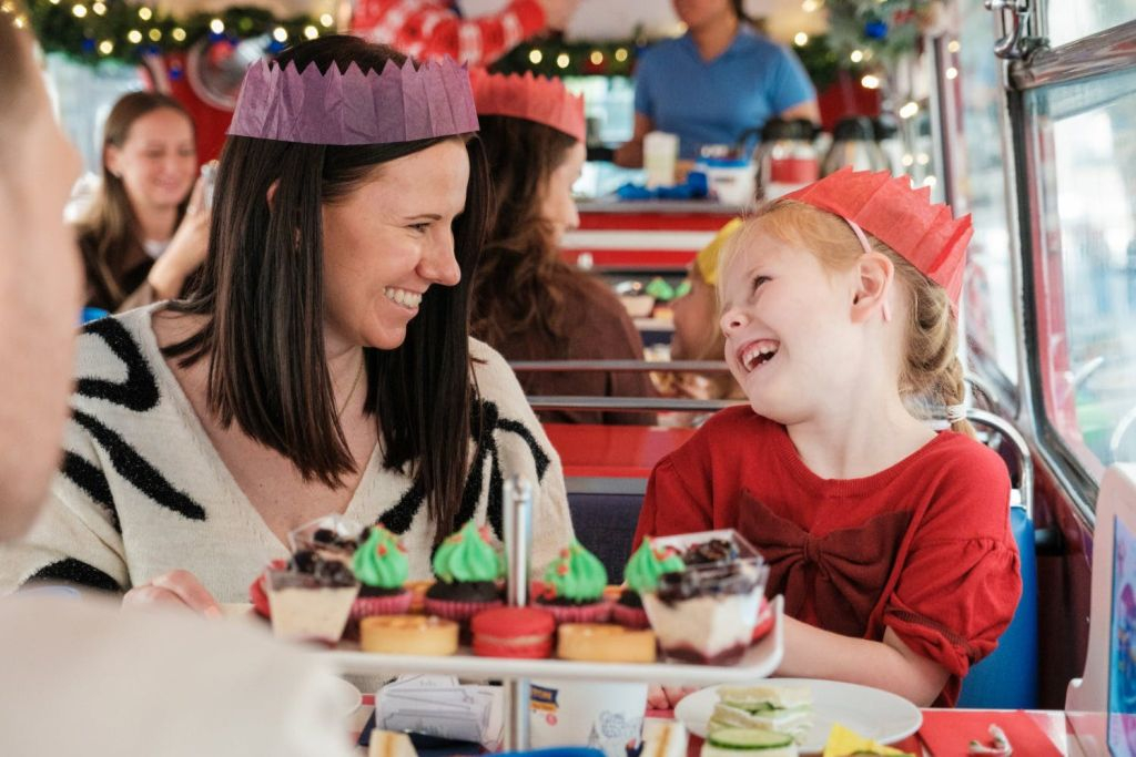 London: Paddington Afternoon Tea Sightseeing Bus Tour
