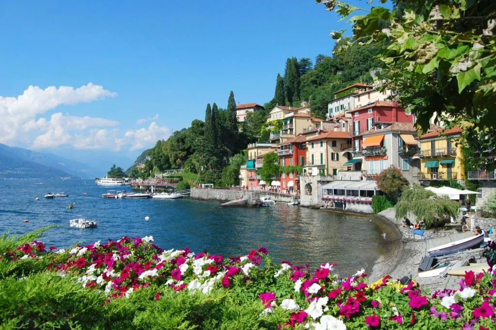 Lago di Como, Bellagio e Lugano: Tour guidato da Milano + viaggio in traghetto