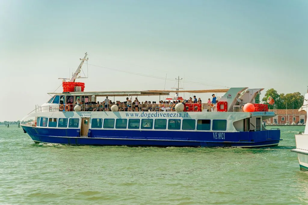 Murano e Burano: Tour guidato da San Marco + Dimostrazione di soffiatura del vetro