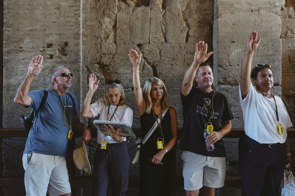 Coliseo, Arena, Foro Romano y monte Palatino + Tour guiado
