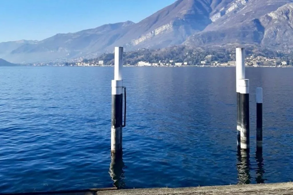 Bellano, Varenna, Bellagio e Como: Tour guidato in giornata da Milano + traghetto
