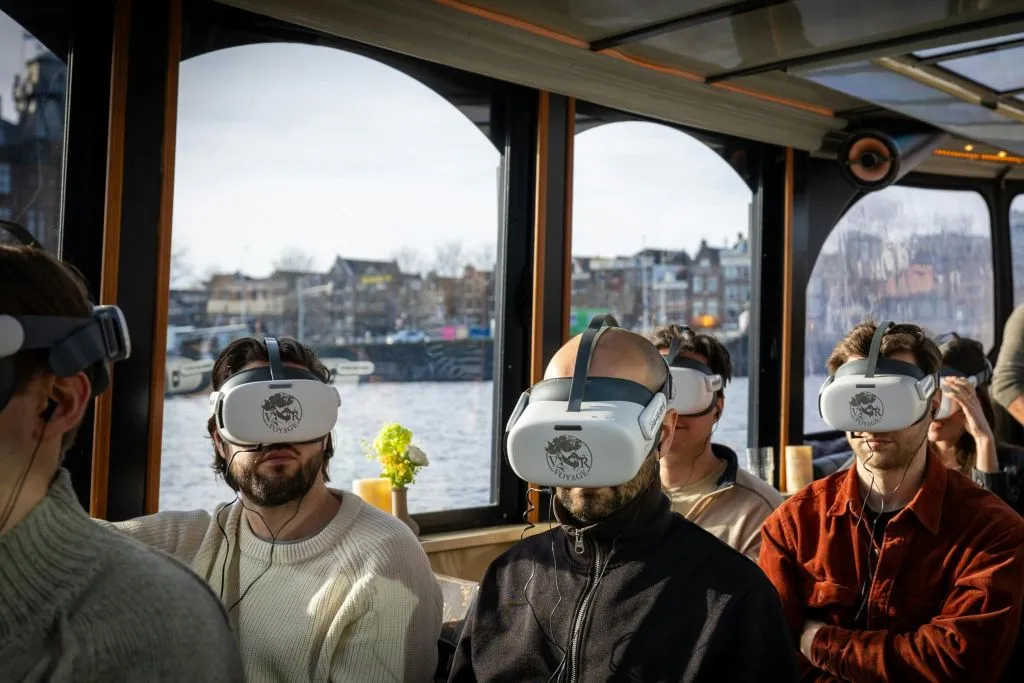 Amsterdam : Croisière de 75 minutes sur les canaux + expérience VR
