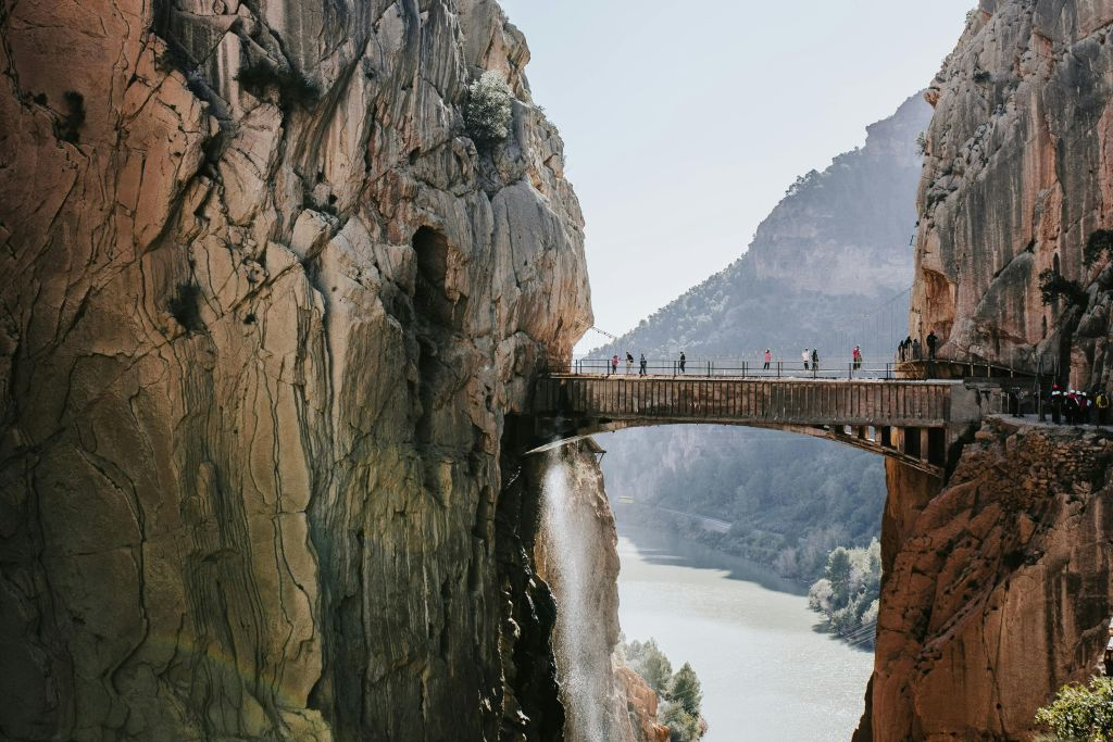 Caminito del Rey: Tour guiado en francés + Traslado de ida
