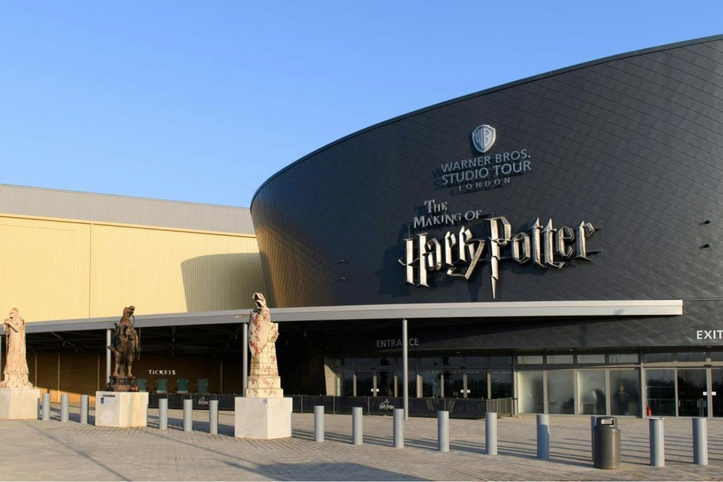 Harry Potter Warner Bros. Studio London: Entry Ticket + Roundtrip Transport