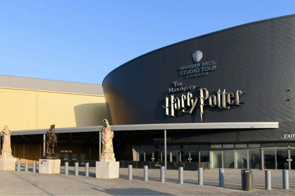 Harry Potter Warner Bros. Studio London: Entry Ticket + Roundtrip Transport