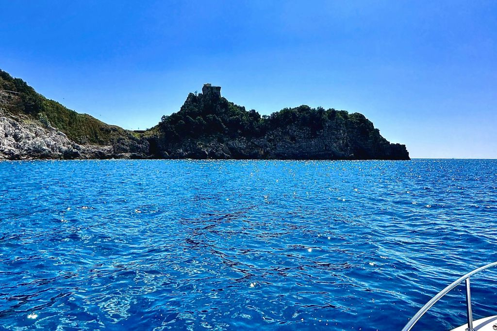 Amalfi Coast: Small Group Boat Tour from Positano + Swim & Snorkel Stop