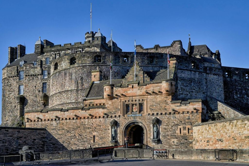 Castello di Edimburgo: Tour guidato + audioguida della città
