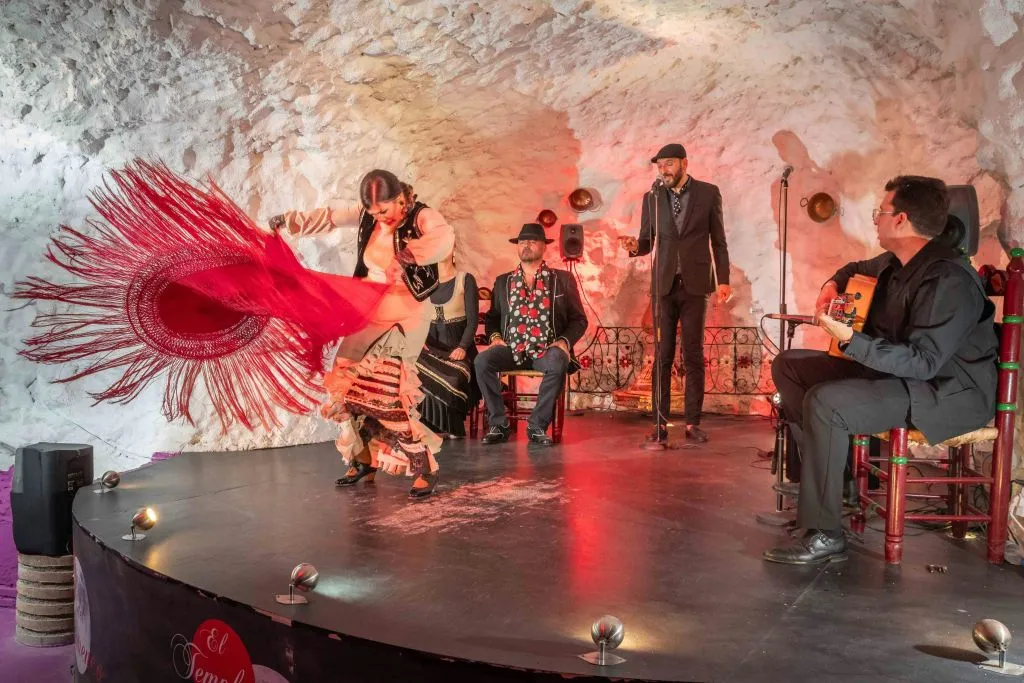 El Templo Del Flamenco: Espectáculo Flamenco + Cena y Bebida Opcional