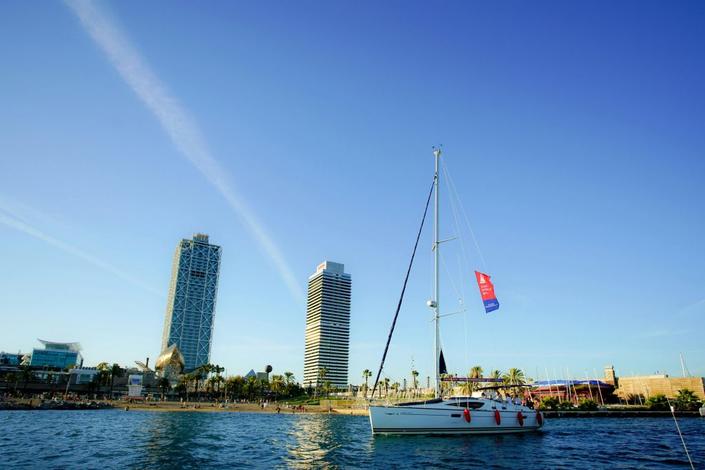 Barcelona Cable Car + Flamenco Show + Boat trip