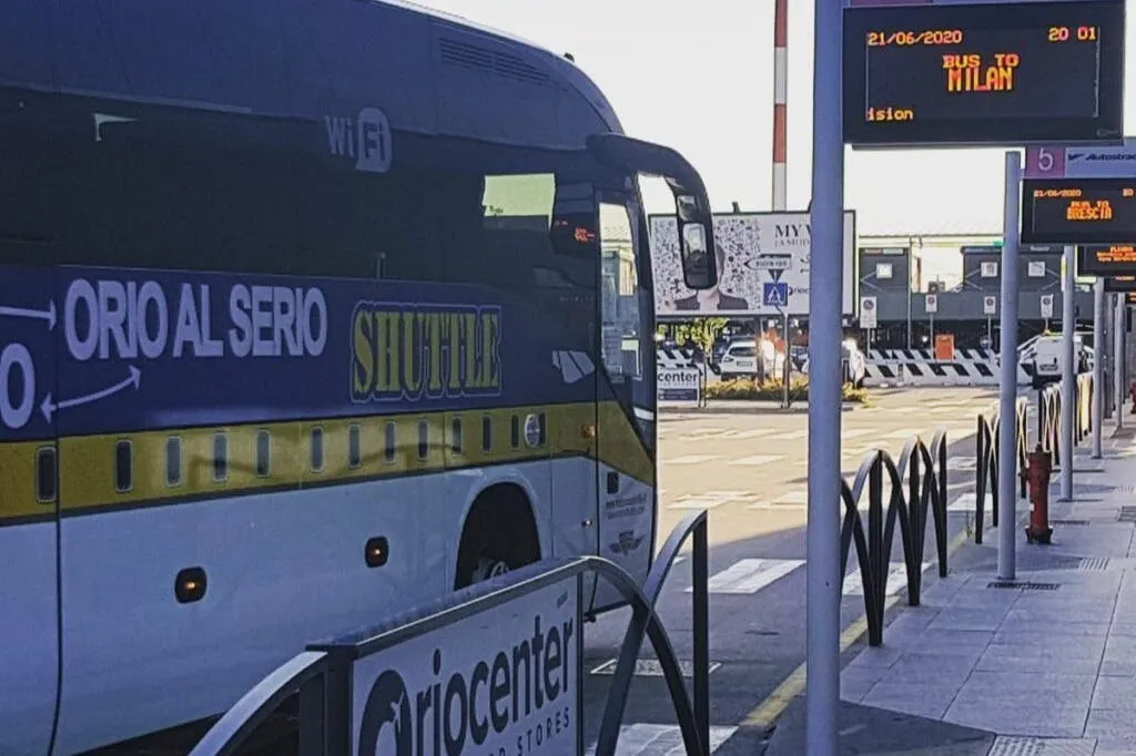 Bergamo Airport: One-Way Shuttle from Milan to Bergamo Airport (BYG)
