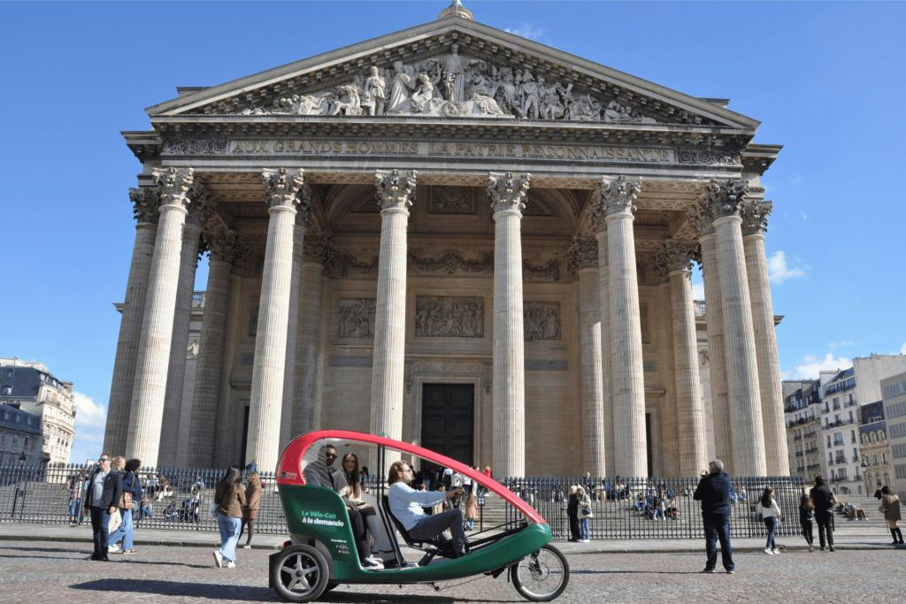 Paris: "Emily in Paris" Private Guided Rickshaw Tour