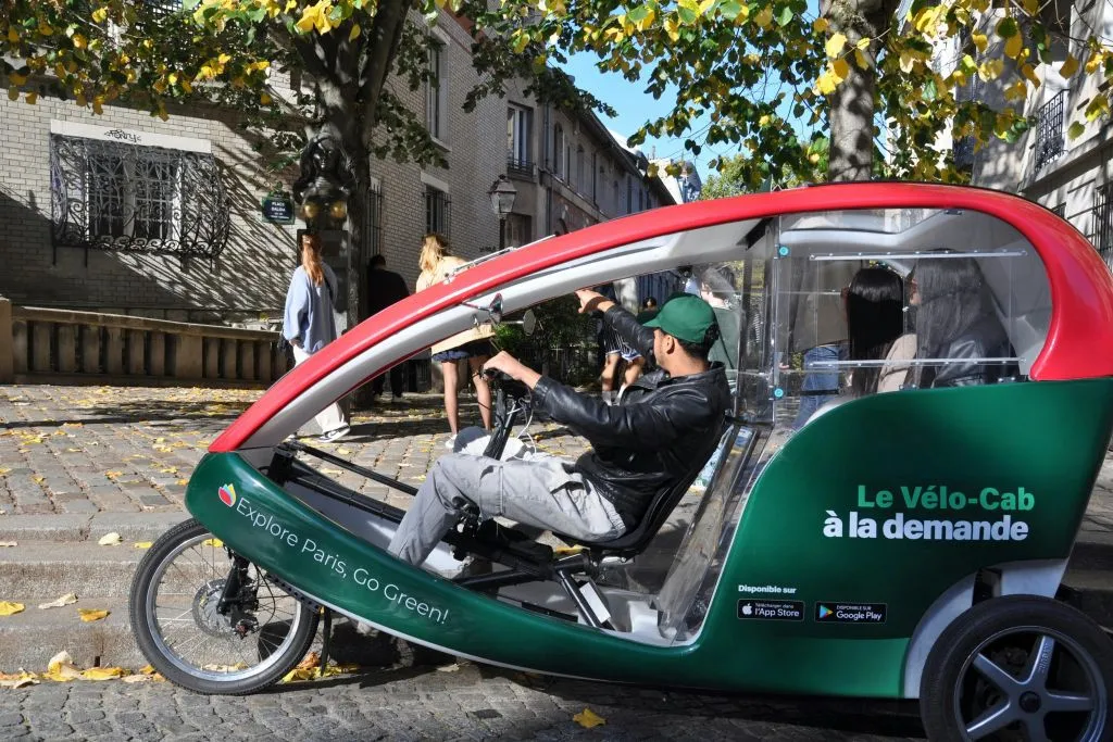 Paris: "Emily in Paris" Private Guided Rickshaw Tour