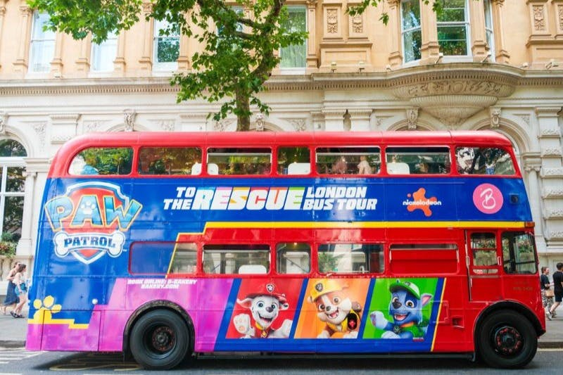 Londra: PAW Patrol Tour guidato del tè pomeridiano in autobus