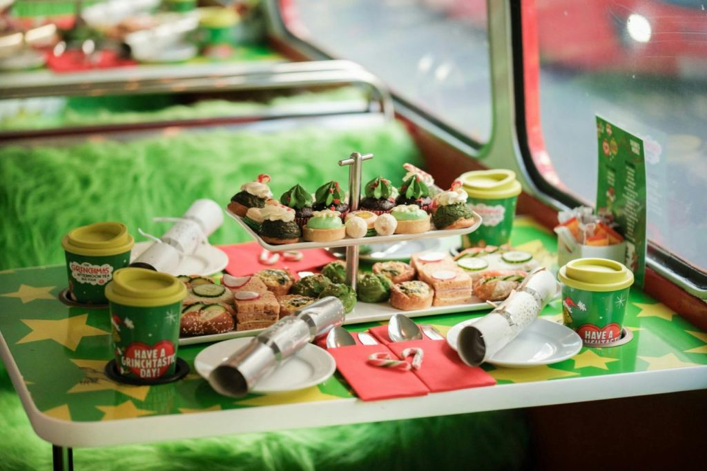 London: Grinchmas Afternoon Tea Sightseeing Bus Tour