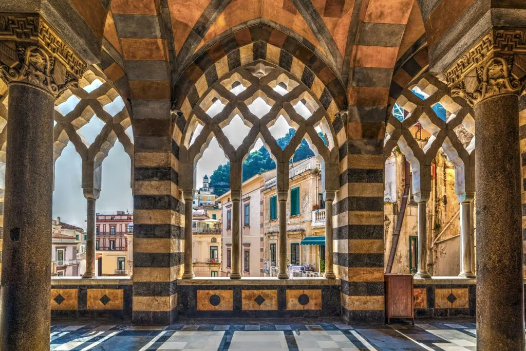 Costiera Amalfitana e Pompei: Tour in giornata da Roma + Degustazione di limoncello