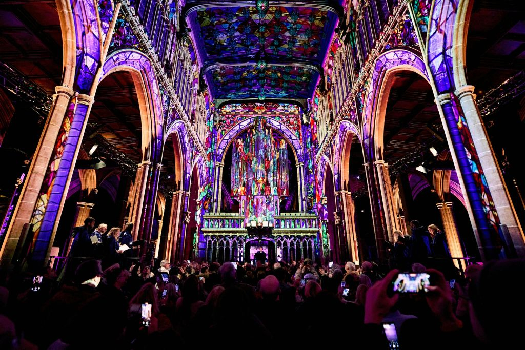 LUMINISCENCE Manchester: Immersive Show