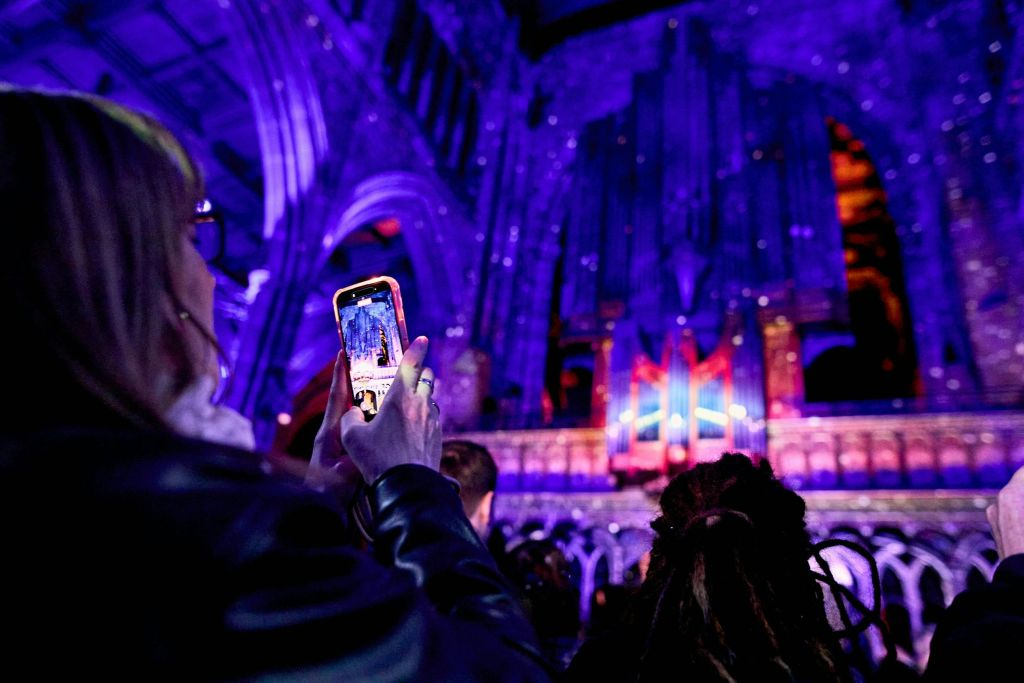 LUMINISCENCE Manchester: Immersive Show