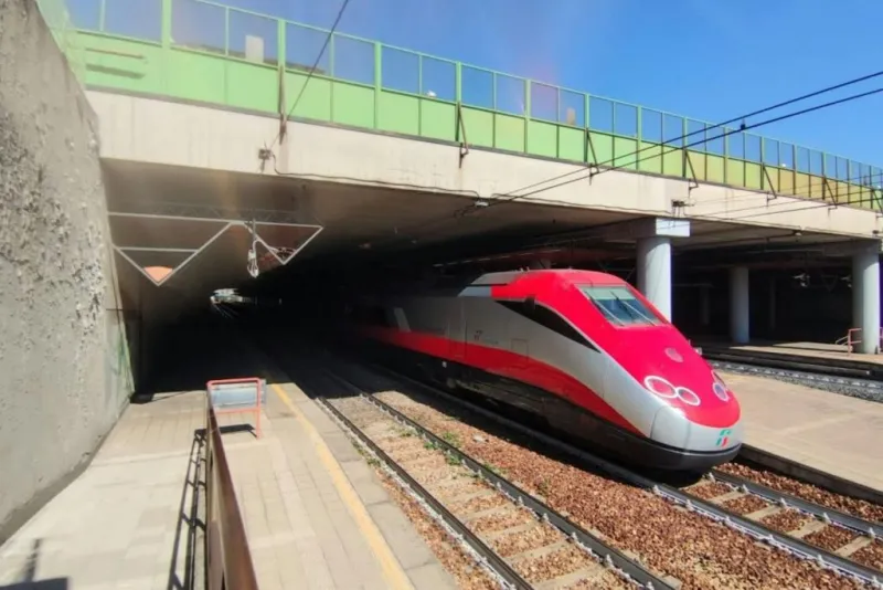 Lago di Como: Trasferimento in treno di sola andata a Milano
