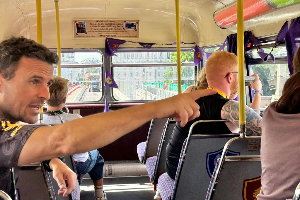 London: Harry Potter Filming Locations Guided Bus Tour
