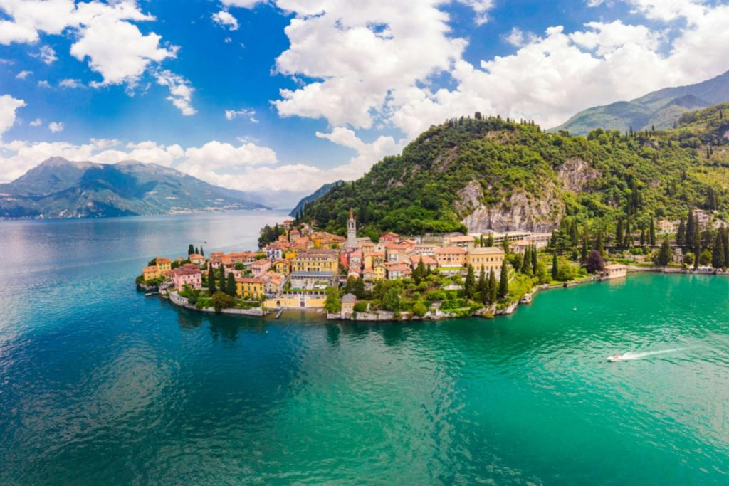 Lake Como: One-way Train Transfer from Milan