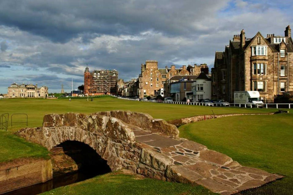 St Andrews & Fife Coastal Path: Guided Day Tour from Edinburgh