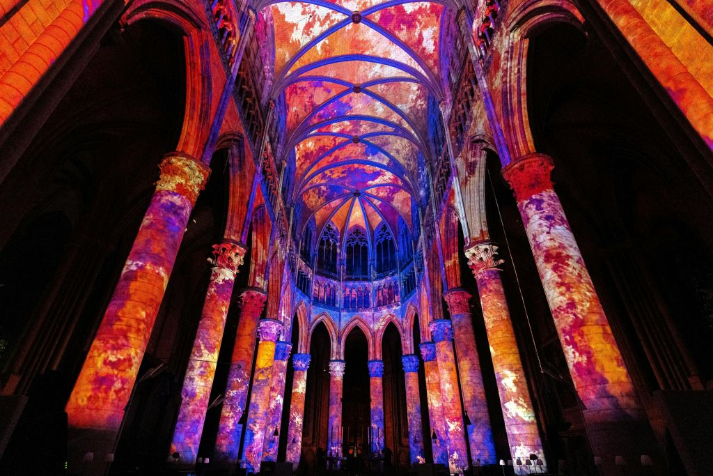 Basilique de Rennes : Spectacle immersif son et lumière - LUMINISCENCE