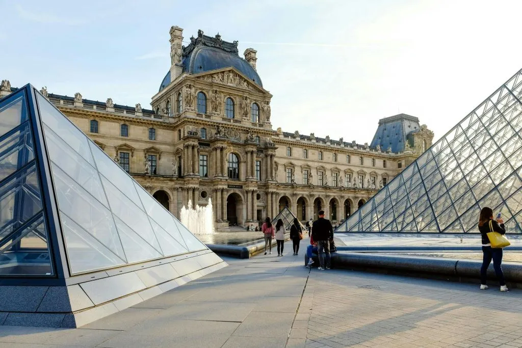 Paris : 1 jour d'entrée dans les principaux sites + transfert