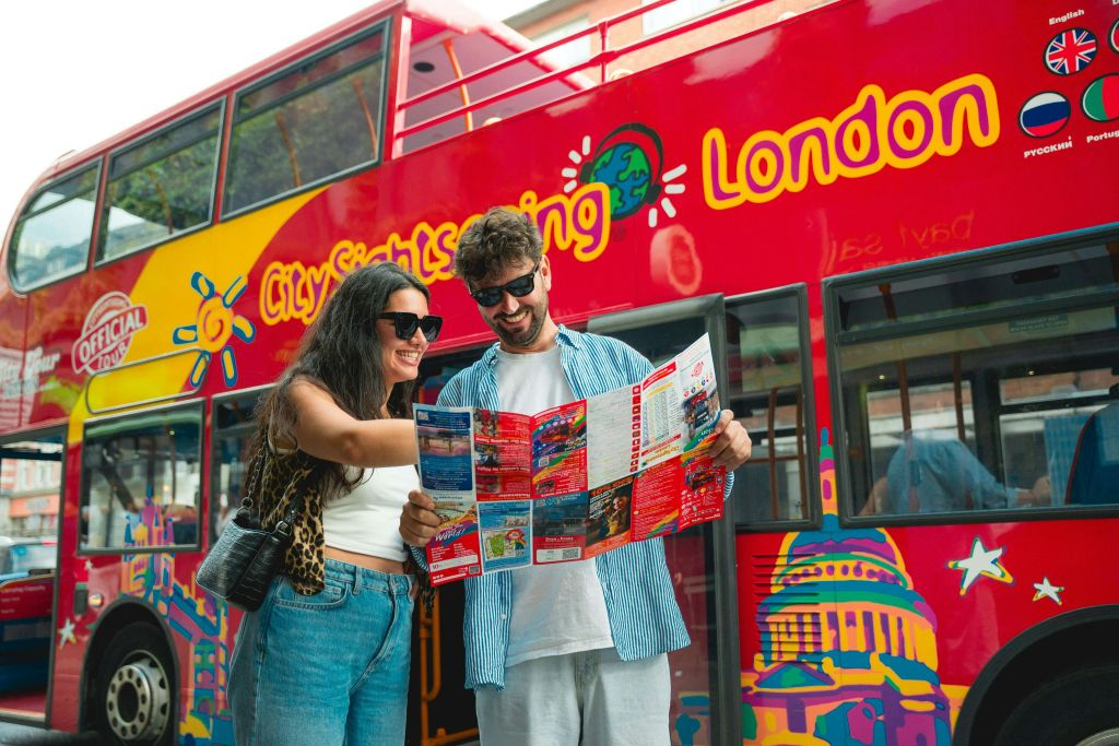 Londres: Bus turístico + Uber Barco