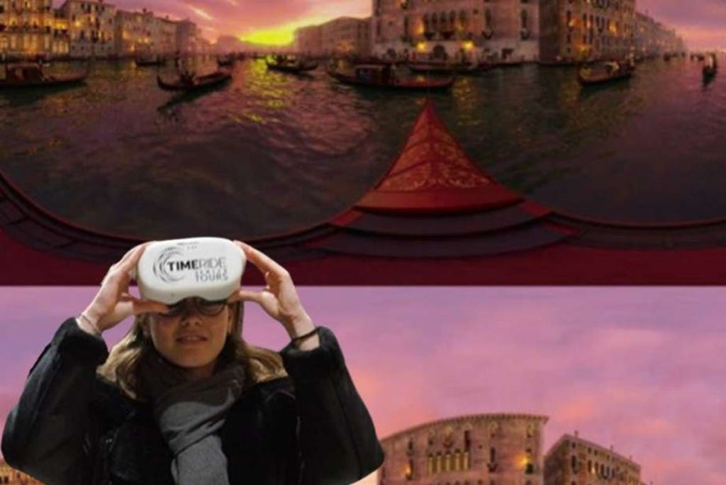 Venice: Gondola Gallery Guided Tour + VR Experience