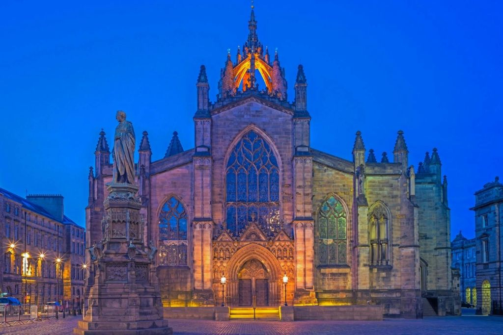 Edinburgh: 2-Hr Guided Ghost Tour