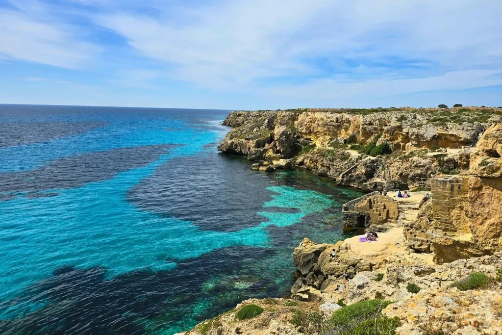 Favignana e Levanzo: Tour in barca da Trapani + Pranzo e aperitivo
