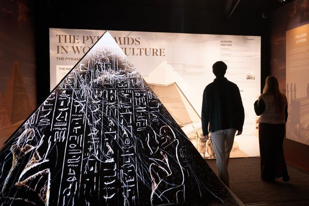 Seven Wonders of the World London: An Immersive Experience