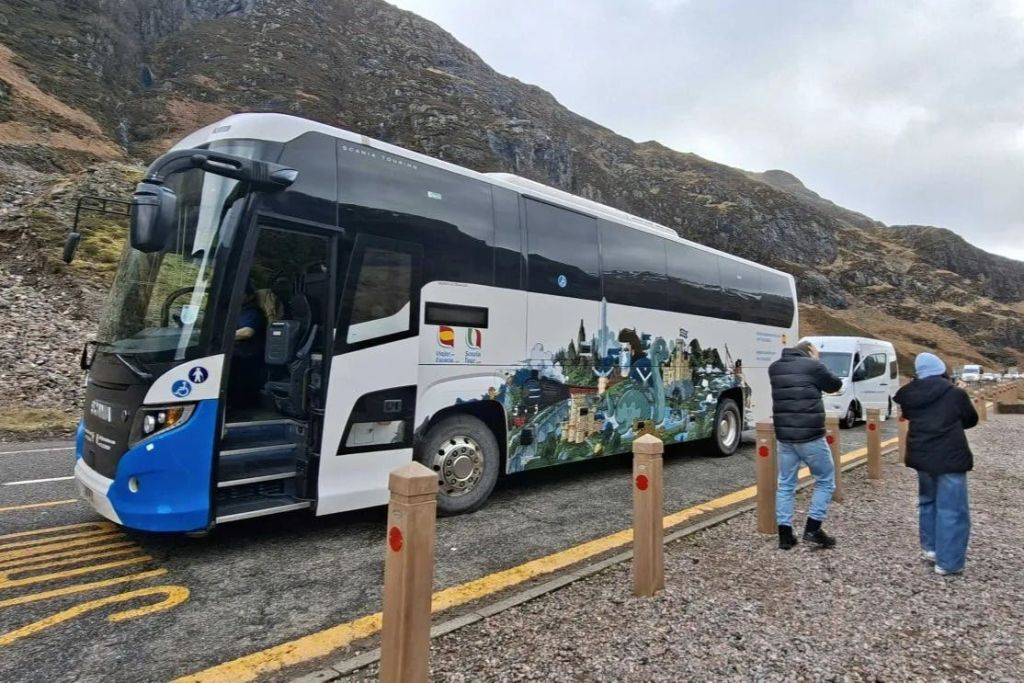 Loch Ness, Glencoe & Scottish Highlands: Guided Tour from Edinburgh