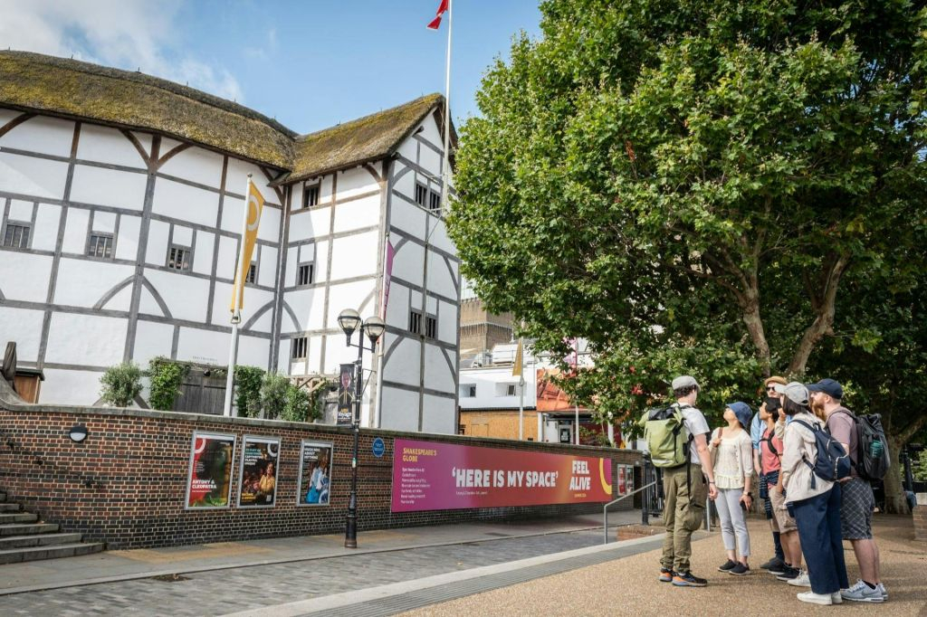 Private Tour: See Over 30 Top London Sights! Fun Local Guide