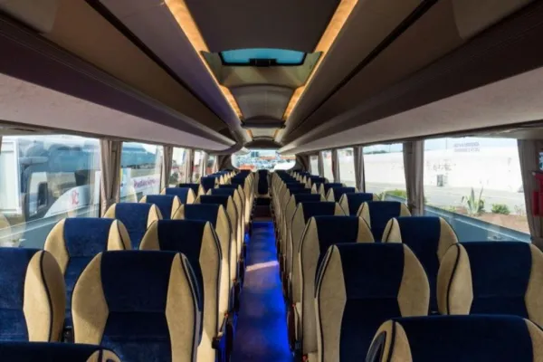 Aeroporto di Catania Fontanarossa: Trasferimento in autobus di sola andata dall'aeroporto a Siracusa