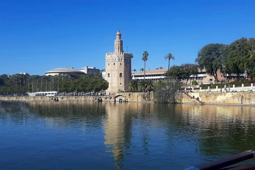 Sevilla: Paseo en barco guiado por el Guadalquivir