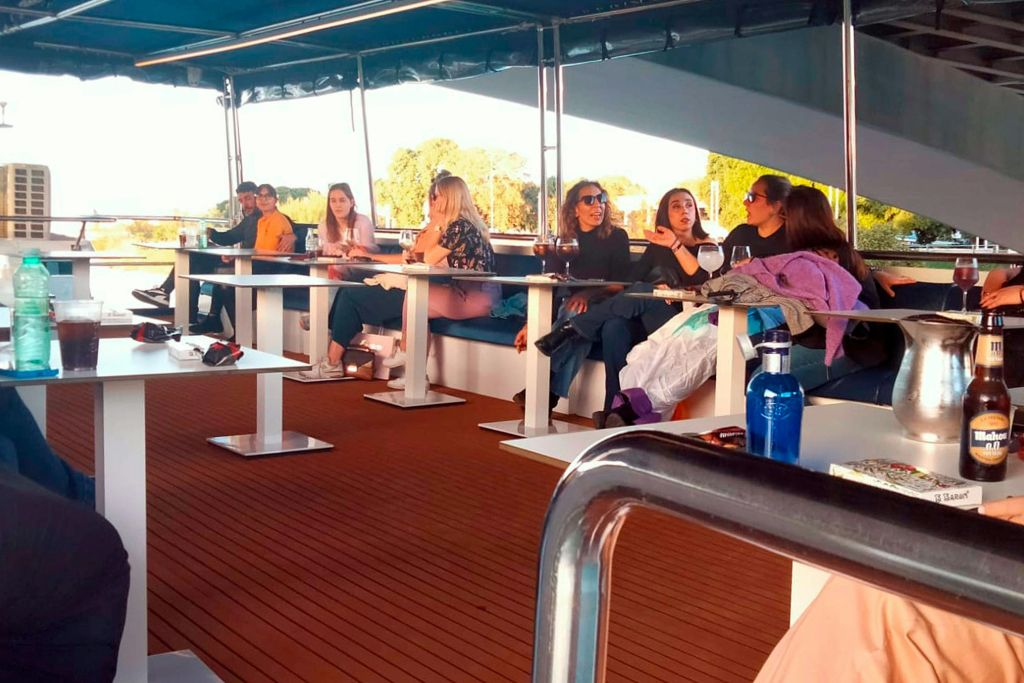 Sevilla: Paseo en barco guiado por el Guadalquivir