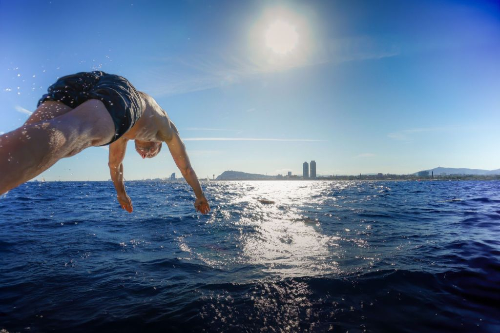90-Min Sailing Experience & Vermouth