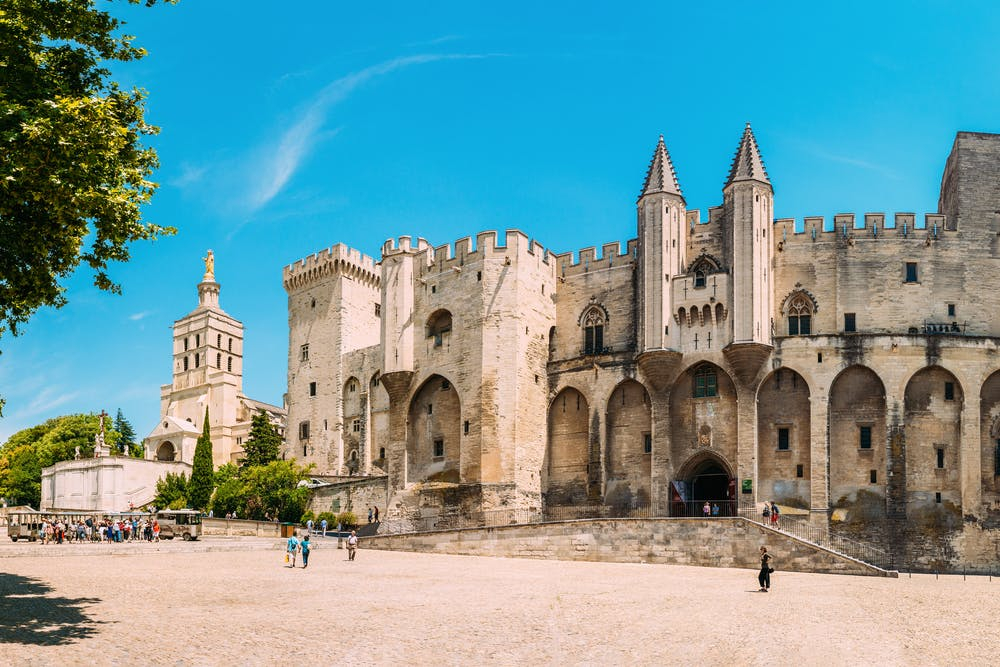 Arènes de Nîmes + Palais des Papes & Pont d'Avignon