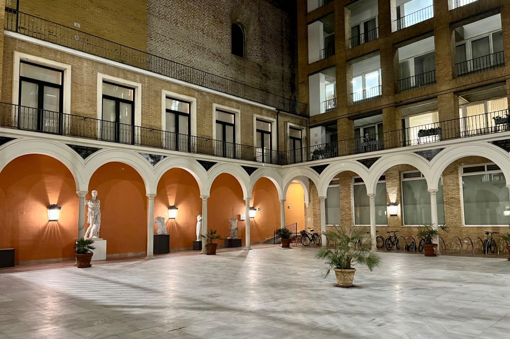Seville: Mysterious and Paranormal Tour