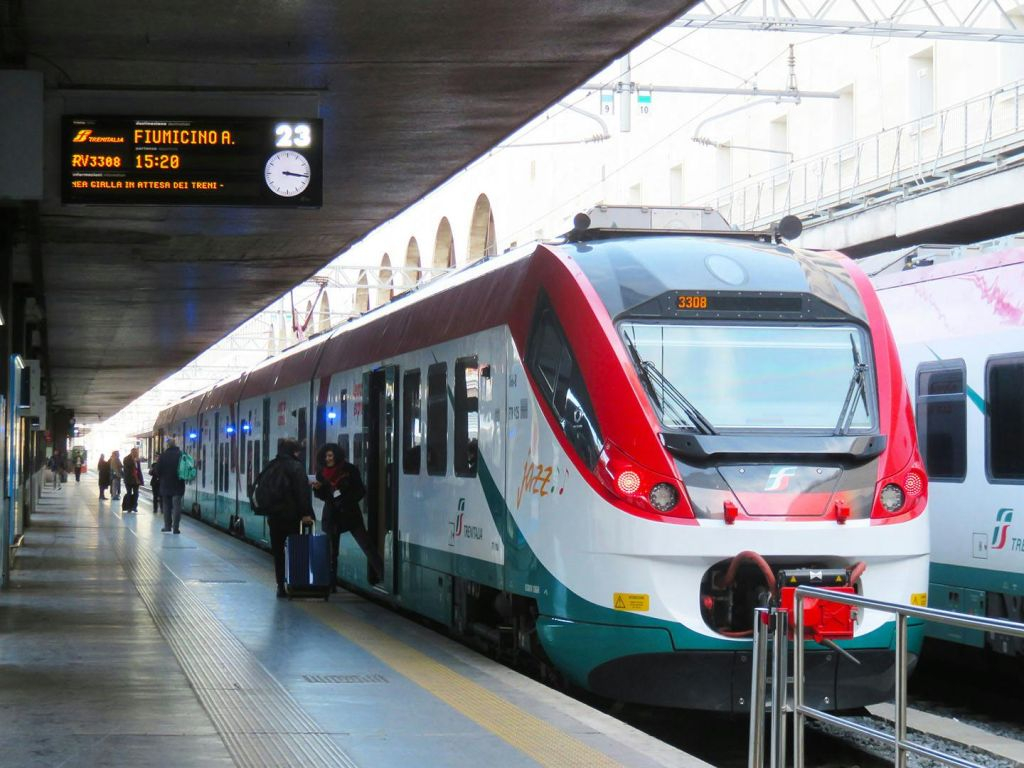 Carta turistica di Roma + Leonardo Express andata e ritorno