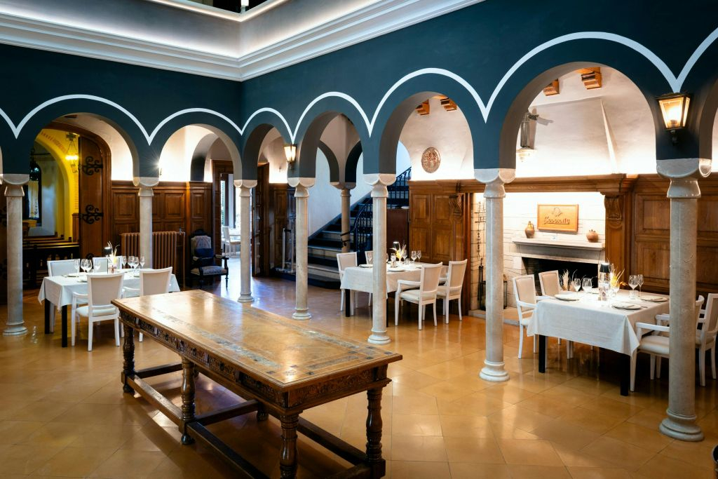 Azienda Vinicola Codorníu: Tour guidato + Menu La Torre Pranzo + Degustazione di Cava