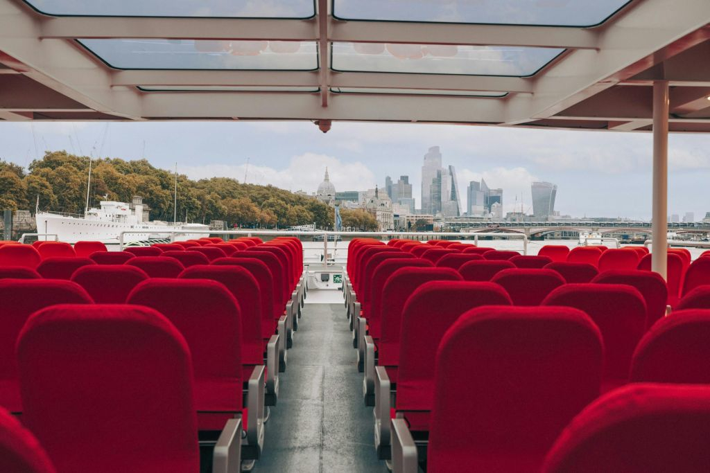 London: Guided Thames River Cruise