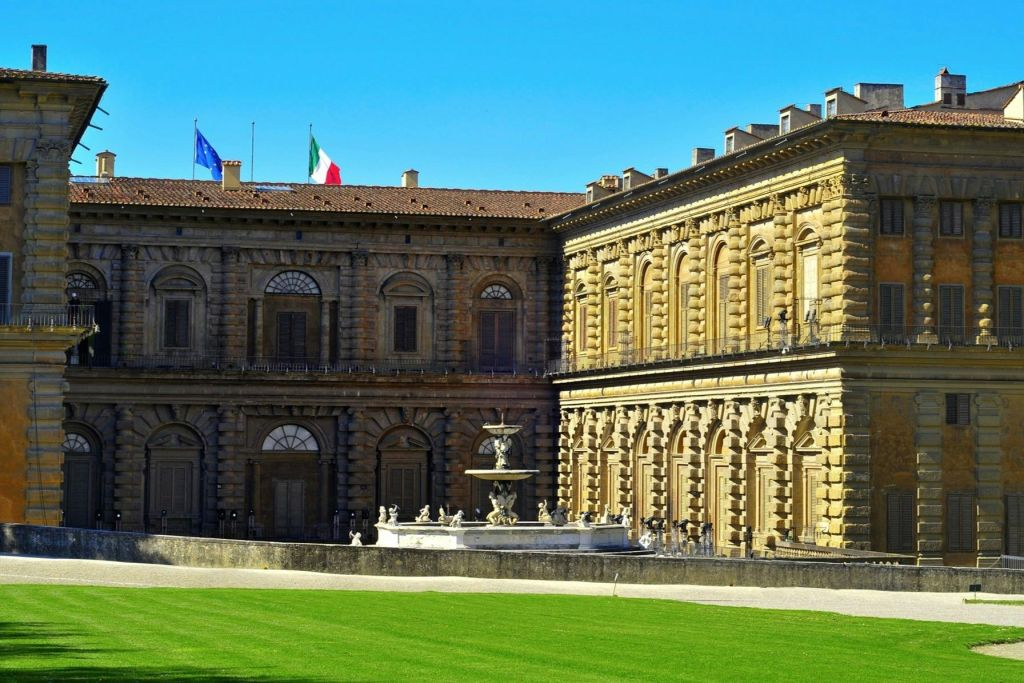 Bilhete de entrada no Palazzo Pitti + visita guiada aos Jardins de Boboli