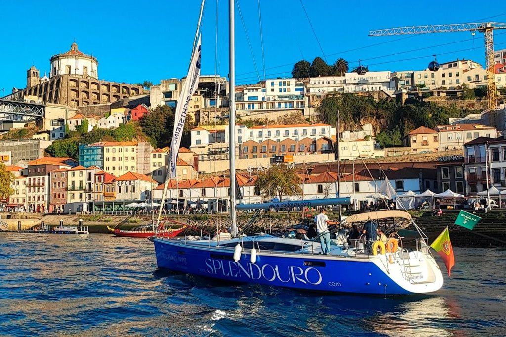 Porto: Morning or Sunset Douro River Cruise + 1 Drink