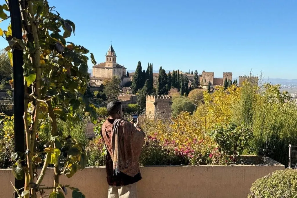 Alhambra: Visita guiada de un día + City Pass